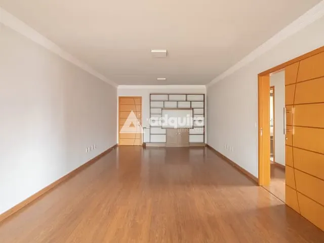 Apartamento com 173m² 3 quartos e 2 banheiros, à venda, no bairro Centro em Ponta Grossa