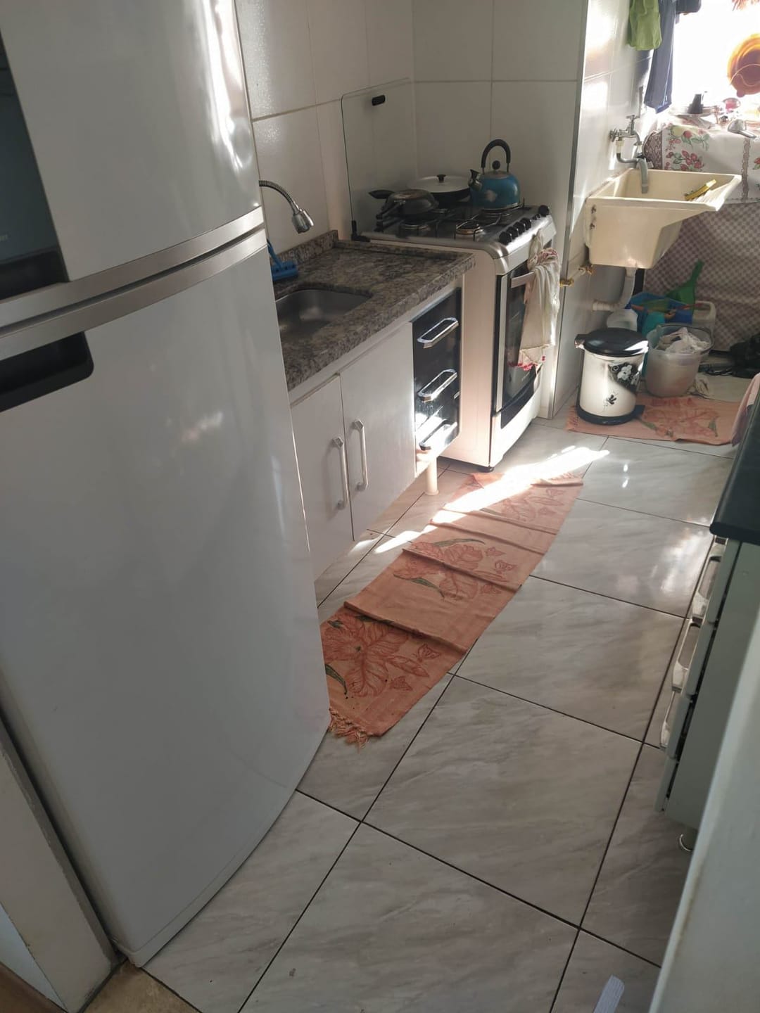 Apartamento à venda com 2 quartos, 44m² - Foto 3