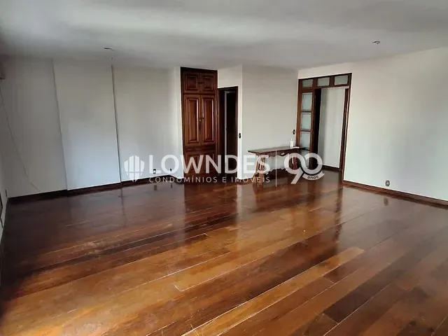Apartamento com 151m² 3 quartos e 2 banheiros, à venda, no bairro Tijuca em Rio de Janeiro