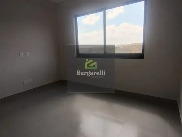 Apartamento 2 quartos e 1 banheiro, para alugar, no bairro Vila São Francisco em Lavras