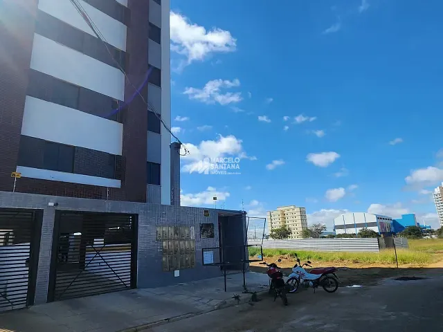 Apartamento 3 quartos e 1 banheiro, à venda ou para alugar, no bairro Candeias em Vitória da Conquista