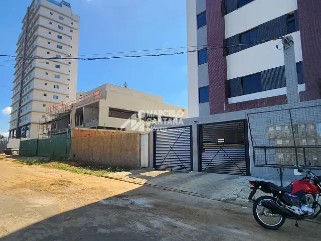 Apartamento 3 quartos e 1 banheiro, à venda ou para alugar, no bairro Candeias em Vitória da Conquista