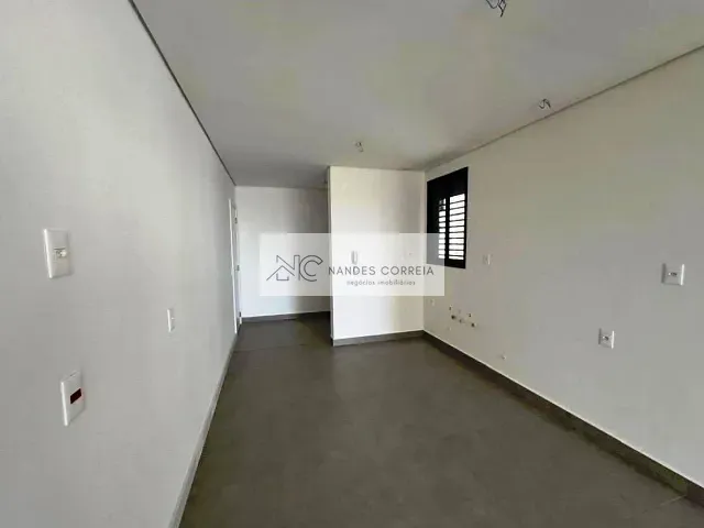 Apartamento com 213m² 3 quartos e 3 banheiros, à venda, no bairro Gleba Fazenda Palhano em Londrina