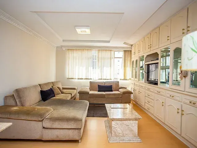 Apartamento com 126m² 3 quartos e 2 banheiros, à venda, no bairro Água Verde em Curitiba