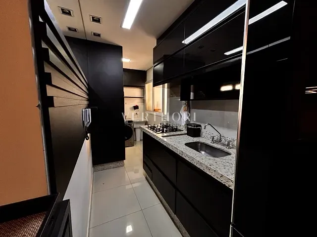 Apartamento com 105m² 3 quartos e 2 banheiros, à venda, no bairro Antares em Londrina