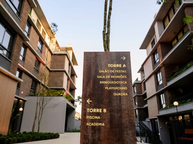 Foto do Apartamento - Apartamento com 3 dormitórios à venda sendo 3 suítes, 364.69 m² por - R$ 6.690.000,00 - Cabral - Curitiba/PR | Allan Investimentos