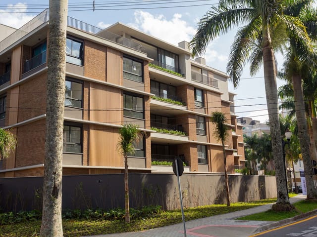 Foto do Apartamento - Apartamento com 3 dormitórios à venda sendo 3 suítes, 364.69 m² por - R$ 6.690.000,00 - Cabral - Curitiba/PR | Allan Investimentos