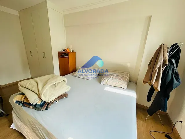 Apartamento 3 quartos e 1 banheiro, à venda ou para alugar, no bairro Jardim das Indústrias em São José dos Campos
