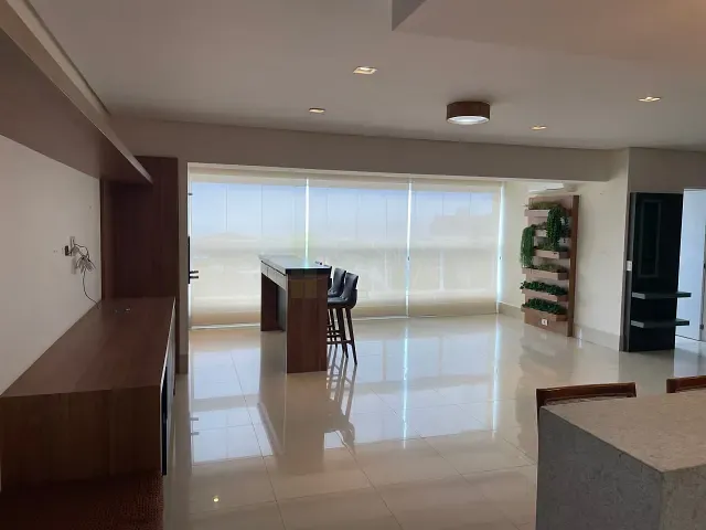 Apartamento com 223m² 2 quartos e 3 banheiros, à venda, no bairro Centro em Apucarana