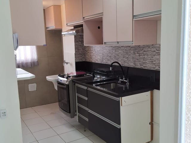 Apartamento 2 quartos e 1 banheiro, à venda ou para alugar, no bairro Conjunto Habitacional Brás Cubas em Mogi das Cruzes