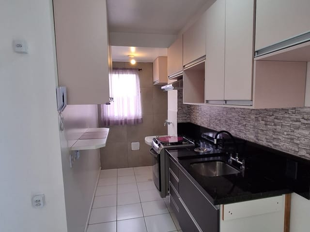 Apartamento 2 quartos e 1 banheiro, à venda ou para alugar, no bairro Conjunto Habitacional Brás Cubas em Mogi das Cruzes