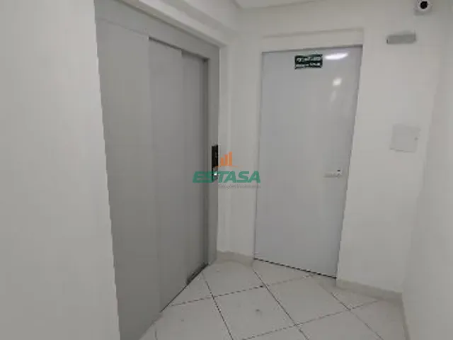 Apartamento 2 quartos e 2 banheiros, para alugar, no bairro Engenho de Dentro em Rio de Janeiro