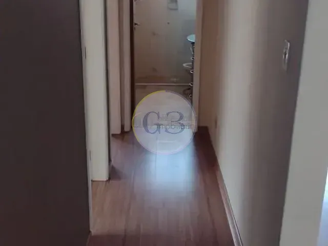 Apartamento 3 quartos e 2 banheiros, para alugar, no bairro Centro em Pelotas