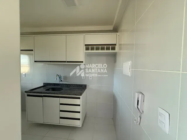 Apartamento 2 quartos e 2 banheiros, para alugar, no bairro Candeias em Vitória da Conquista