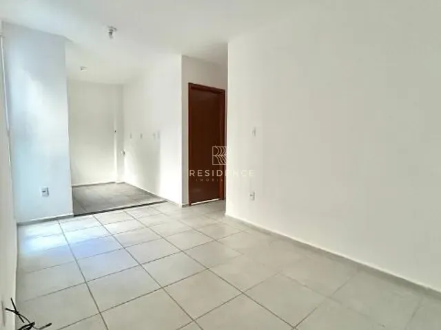 Apartamento 2 quartos e 1 banheiro, à venda, no bairro São Luiz em Volta Redonda