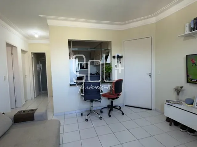 Apartamento 2 quartos e 1 banheiro, à venda, no bairro Pitimbu em Natal