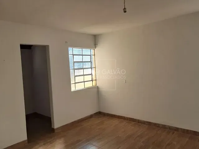 Apartamento com 50m² 2 quartos e 1 banheiro, para alugar, no bairro Vila União em Bandeirantes