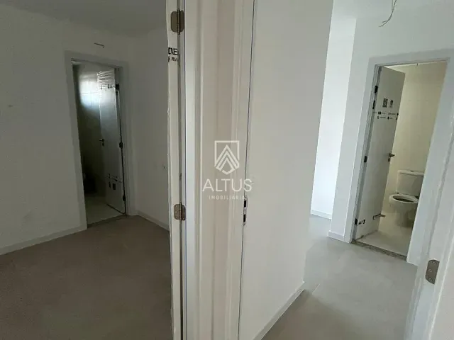 Apartamento 3 quartos e 1 banheiro, à venda, no bairro Caminho das Árvores em Salvador