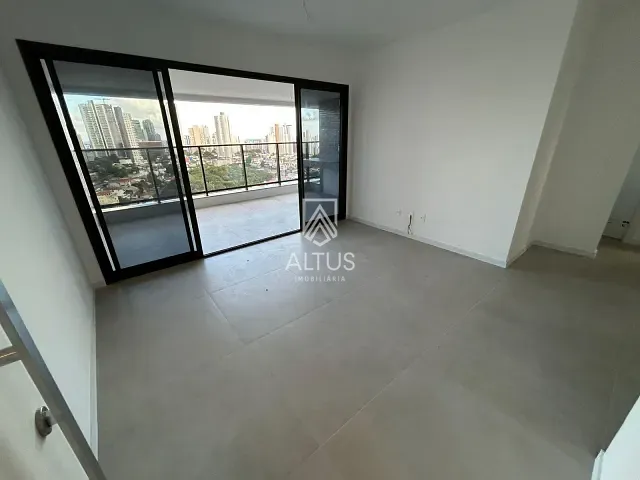 Apartamento 3 quartos e 1 banheiro, à venda, no bairro Caminho das Árvores em Salvador