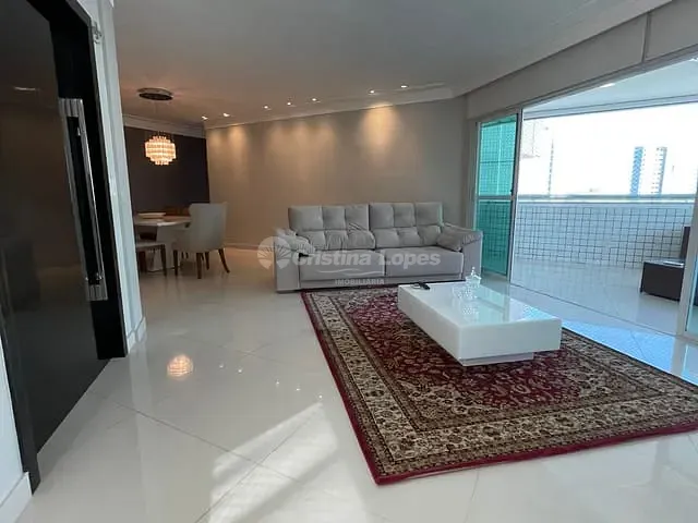 Apartamento 4 quartos e 5 banheiros, à venda, no bairro Jóquei em Teresina