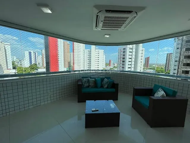 Apartamento 4 quartos e 5 banheiros, à venda, no bairro Jóquei em Teresina