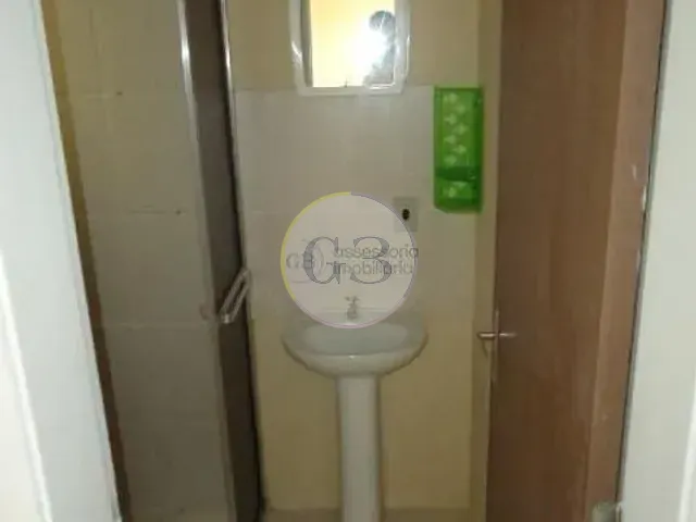 Apartamento 2 quartos e 1 banheiro, para alugar, no bairro Areal em Pelotas