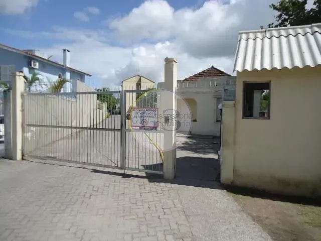 Apartamento 2 quartos e 1 banheiro, para alugar, no bairro Areal em Pelotas
