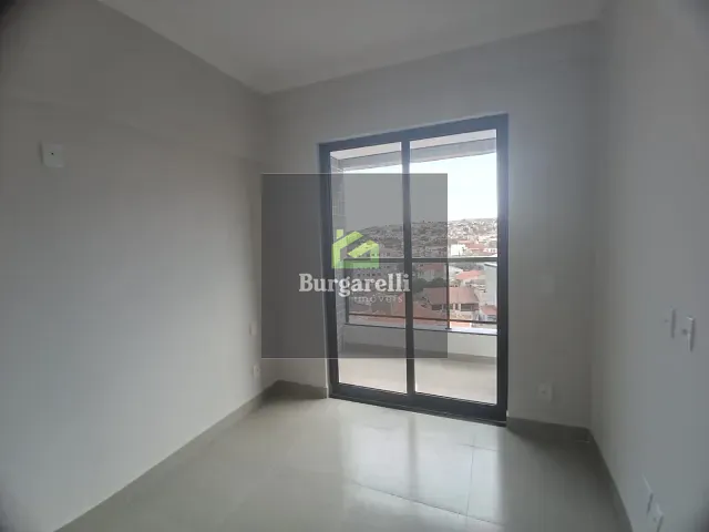 Apartamento 2 quartos e 1 banheiro, para alugar, no bairro Vila São Francisco em Lavras