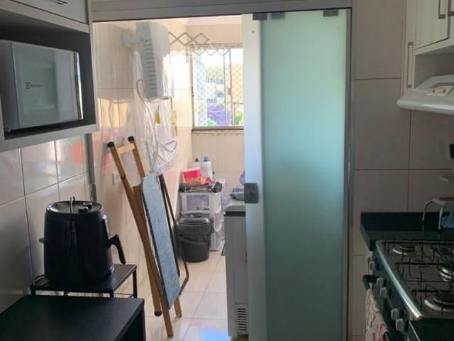 Apartamento 3 quartos e 1 banheiro, à venda, no bairro Chácara Manella em Cambé