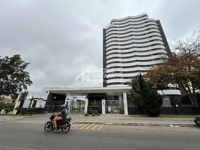 Apartamento 4 quartos e 6 banheiros, para alugar, no bairro Candeias em Vitória da Conquista