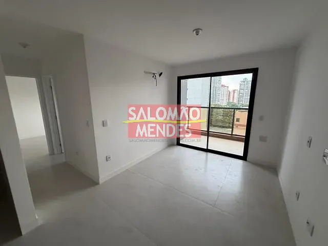 Apartamento 2 quartos e 2 banheiros, para alugar, no bairro Batista Campos em Belém