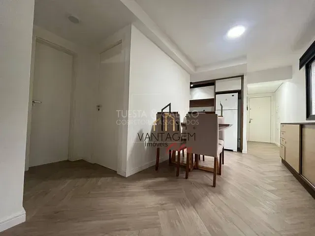 Apartamento com 54m² 2 quartos e 1 banheiro, à venda, no bairro Água Verde em Curitiba