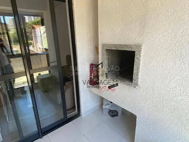 Apartamento com 54m² 2 quartos e 1 banheiro, à venda, no bairro Água Verde em Curitiba