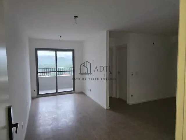 Apartamento 2 quartos e 1 banheiro, à venda ou para alugar, no bairro Vila Mogilar em Mogi das Cruzes