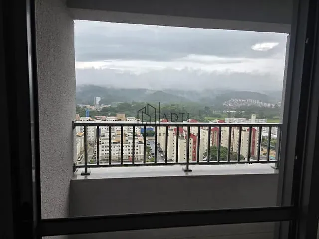Apartamento 2 quartos e 1 banheiro, à venda ou para alugar, no bairro Vila Mogilar em Mogi das Cruzes