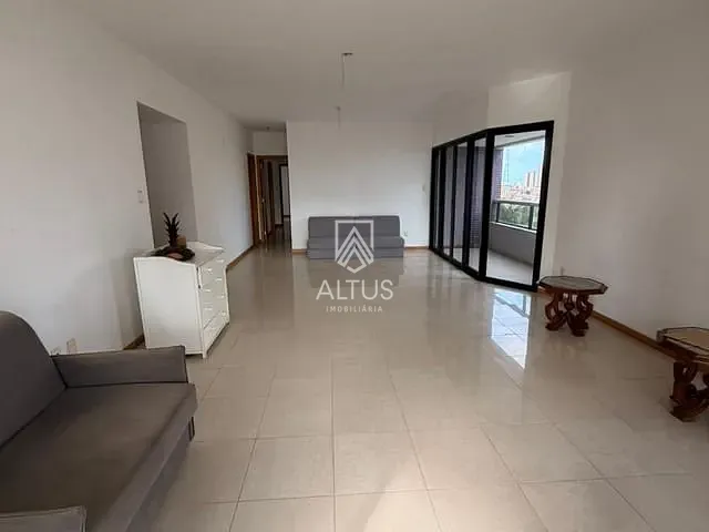 Apartamento 4 quartos e 1 banheiro, à venda, no bairro Graça em Salvador