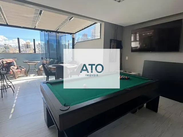 Apartamento com 320m² 4 quartos e 6 banheiros, à venda, no bairro Canto em Florianópolis