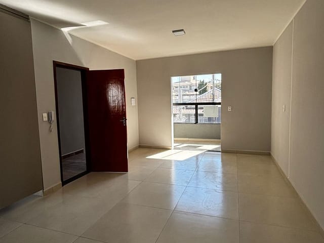 Apartamento 3 quartos e 2 banheiros, à venda, no bairro Centro em Franca