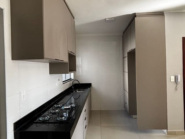 Apartamento 3 quartos e 2 banheiros, à venda, no bairro Centro em Franca