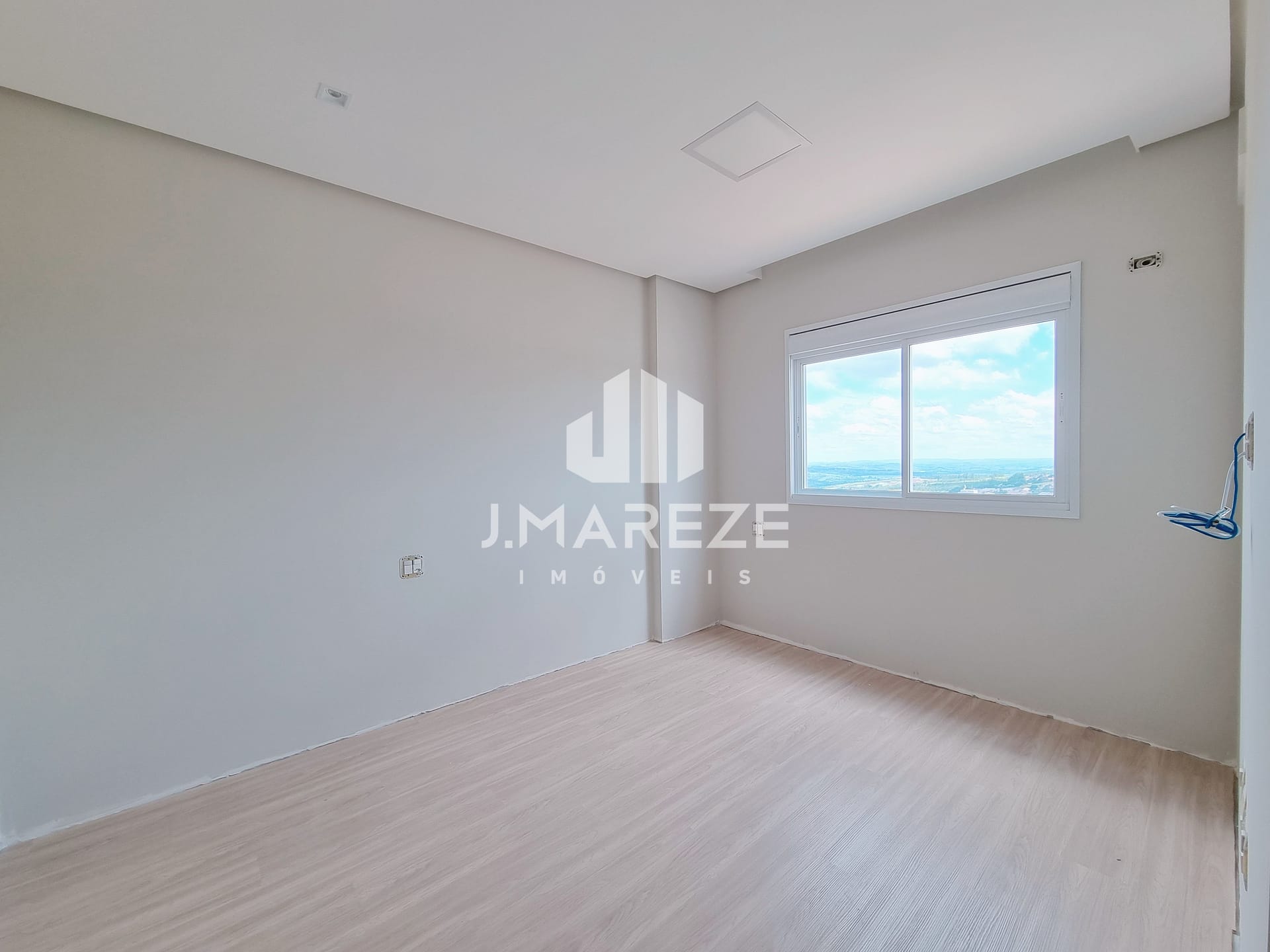 Apartamento à venda com 3 quartos, 127m² - Foto 6