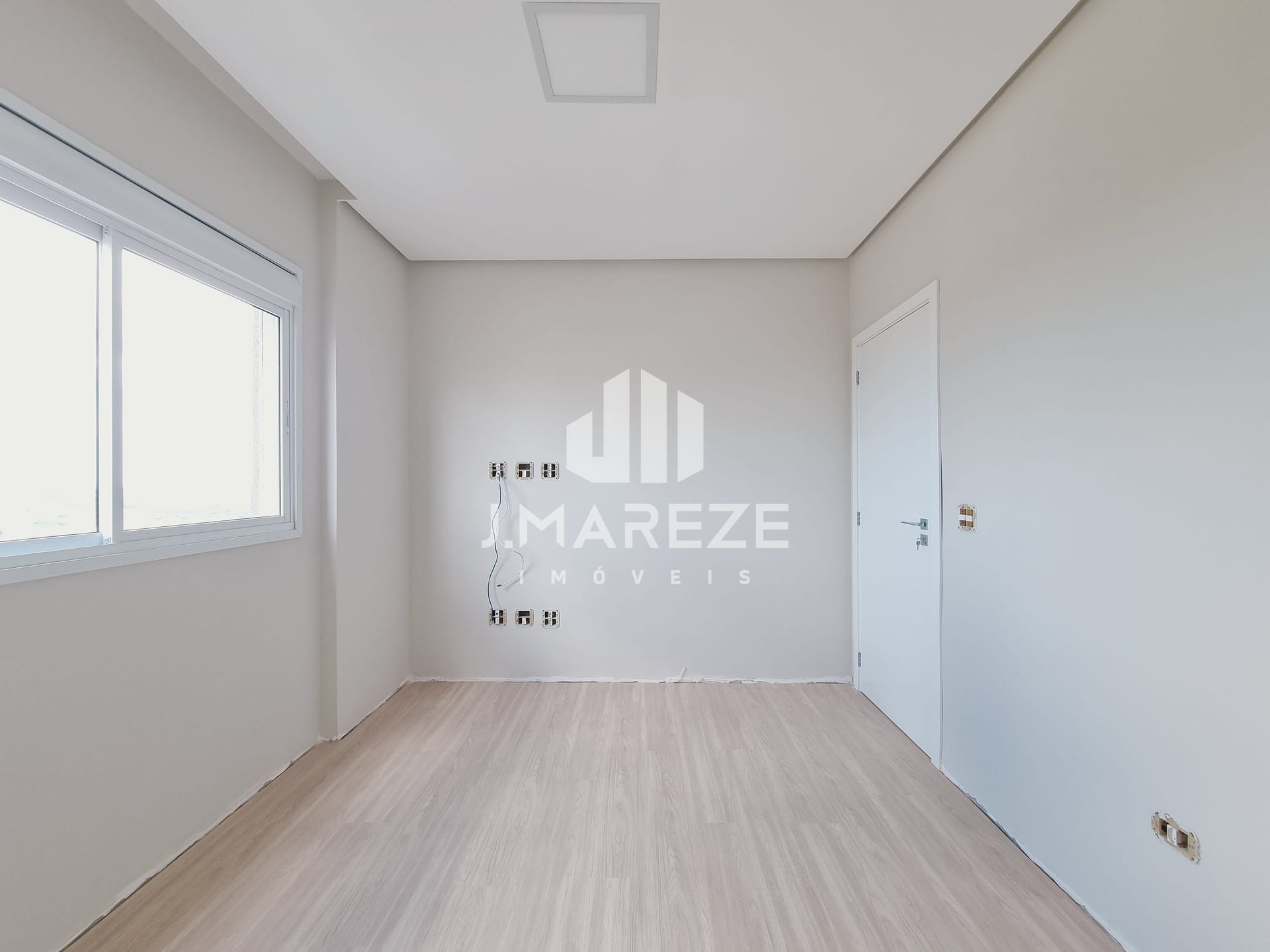 Apartamento à venda com 3 quartos, 127m² - Foto 7