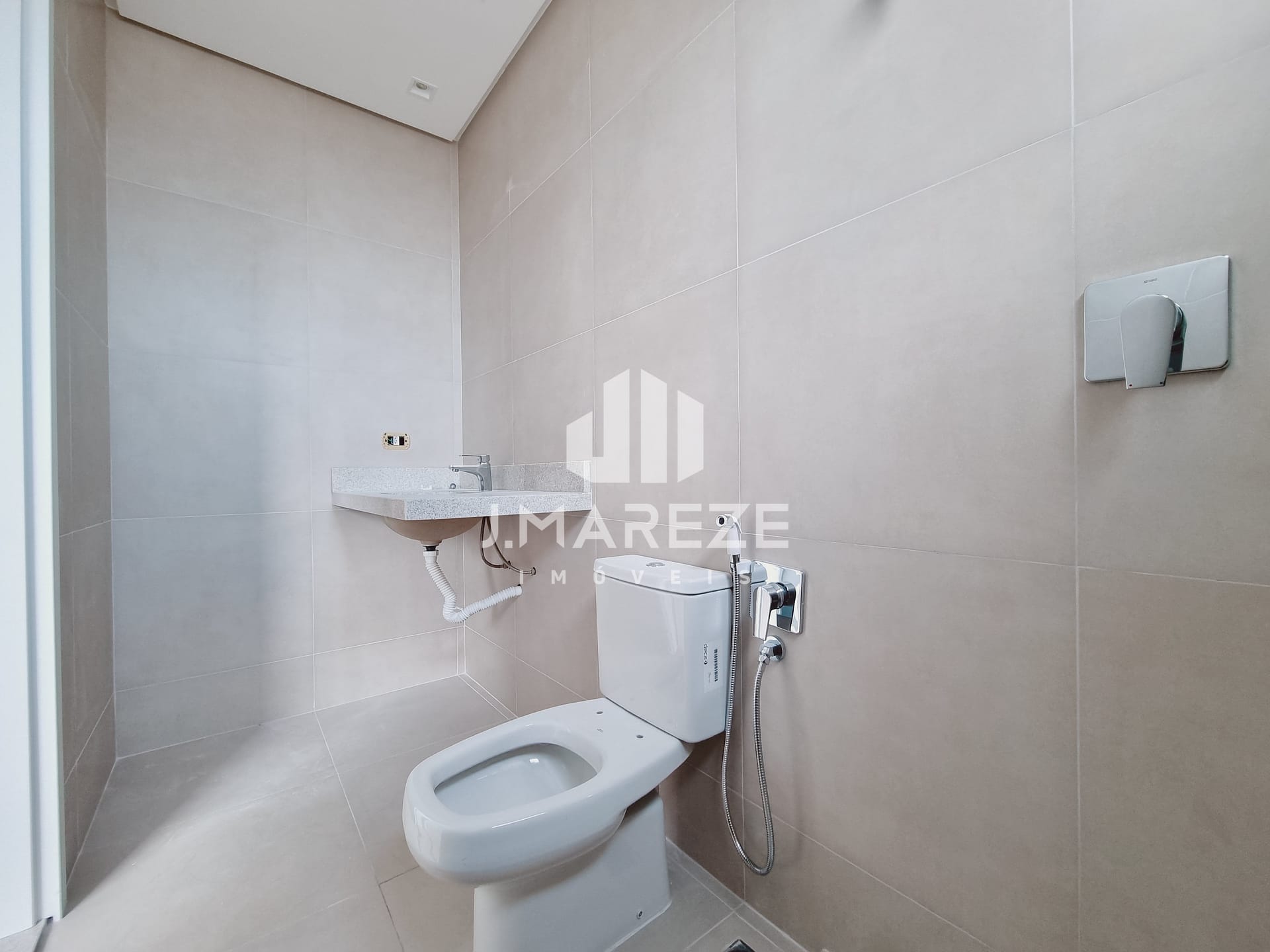 Apartamento à venda com 3 quartos, 127m² - Foto 27