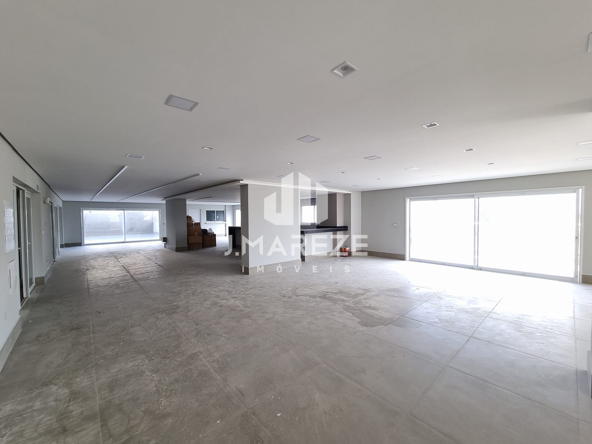 Apartamento à venda com 3 quartos, 127m² - Foto 19