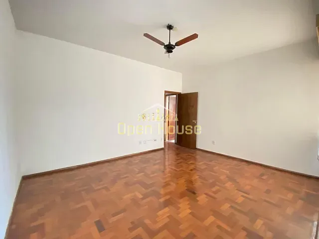 Apartamento 2 quartos e 2 banheiros, à venda, no bairro Centro em Barra Mansa