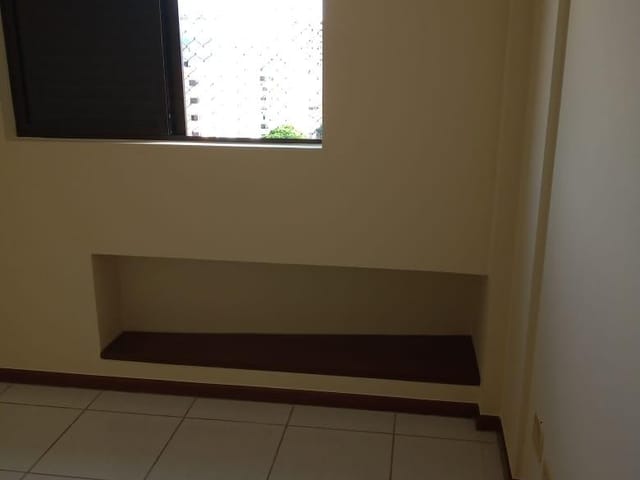 Foto do Apartamento - Edifício Angelo Bazzo - Apartamento para Venda por R$ 135.000,00 com 1 Quarto, 45M², Centro, Londrina - PR | Premier Imóveis