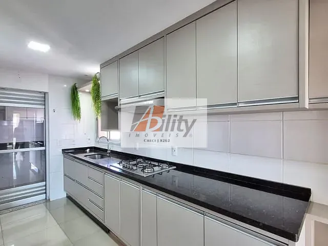 Apartamento com 160m² 3 quartos e 5 banheiros, à venda, no bairro Jardim das Américas em Cuiabá