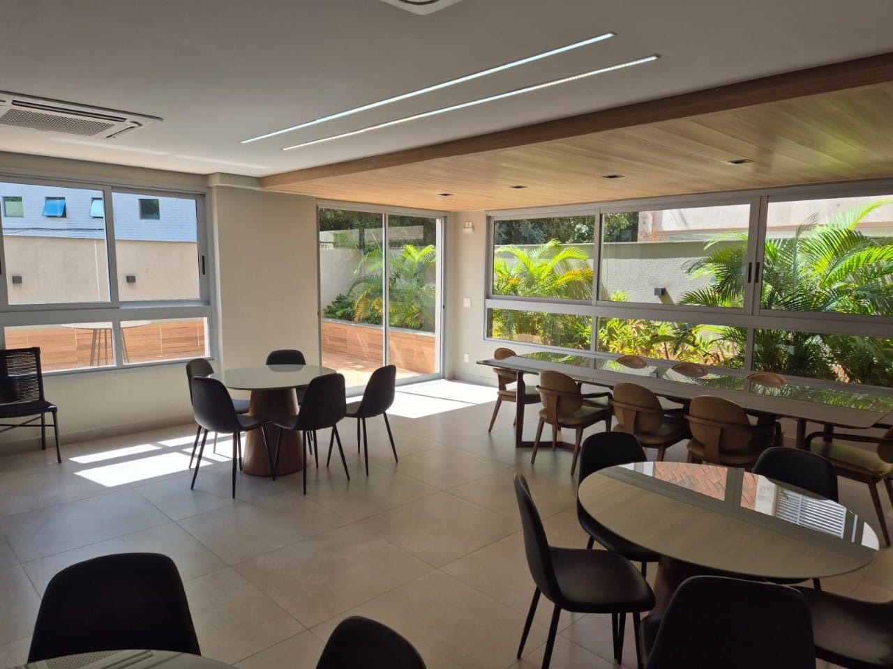 Apartamento à venda com 2 quartos, 58m² - Foto 12