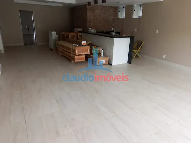 Apartamento 2 quartos e 1 banheiro, à venda, no bairro Jardim Amália em Volta Redonda