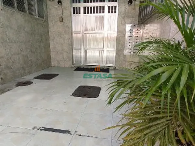Apartamento 2 quartos e 1 banheiro, à venda, no bairro Olaria em Rio de Janeiro