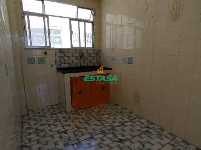 Apartamento 2 quartos e 1 banheiro, à venda, no bairro Olaria em Rio de Janeiro